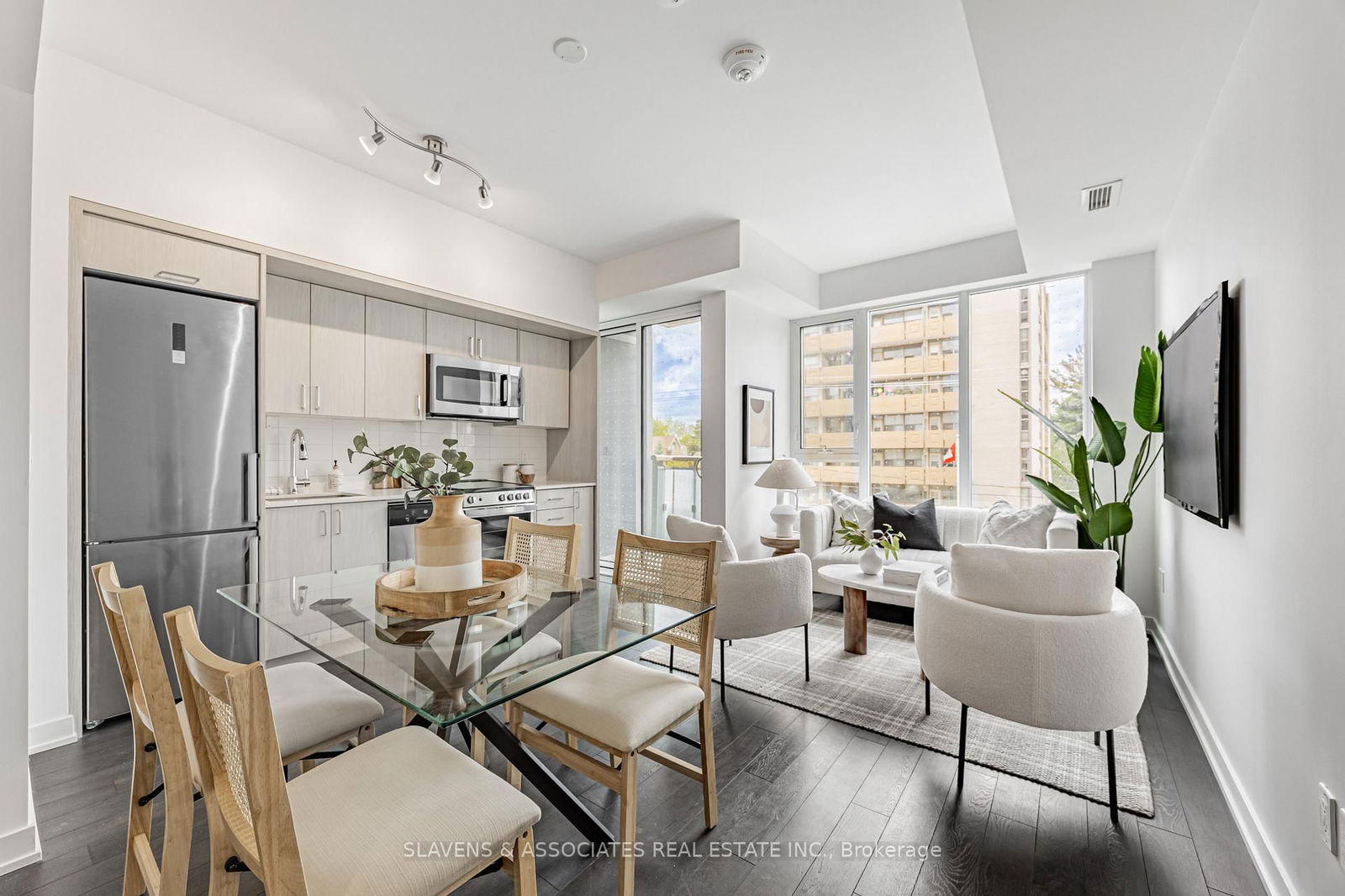 Condo for sale at 304-1 Cardiff Road, Toronto, Mount Pleasant East, M4P 0G2 - MLS: C12215881