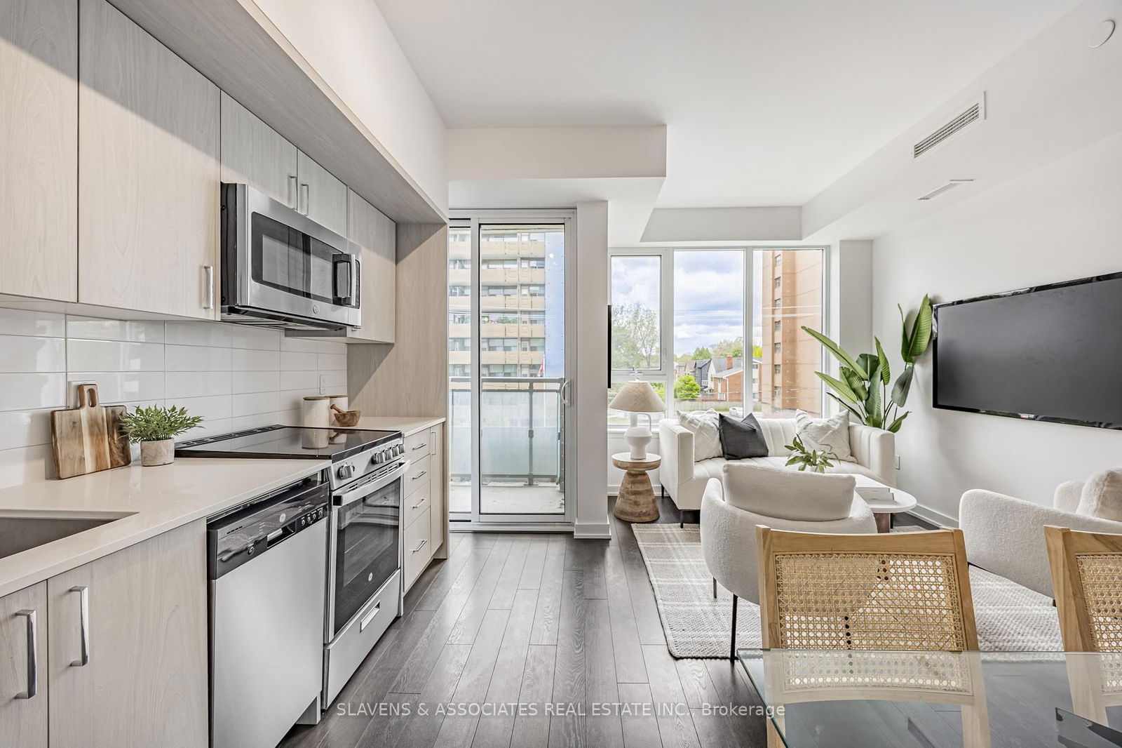 Condo for sale at 304-1 Cardiff Road, Toronto, Mount Pleasant East, M4P 0G2 - MLS: C12215881