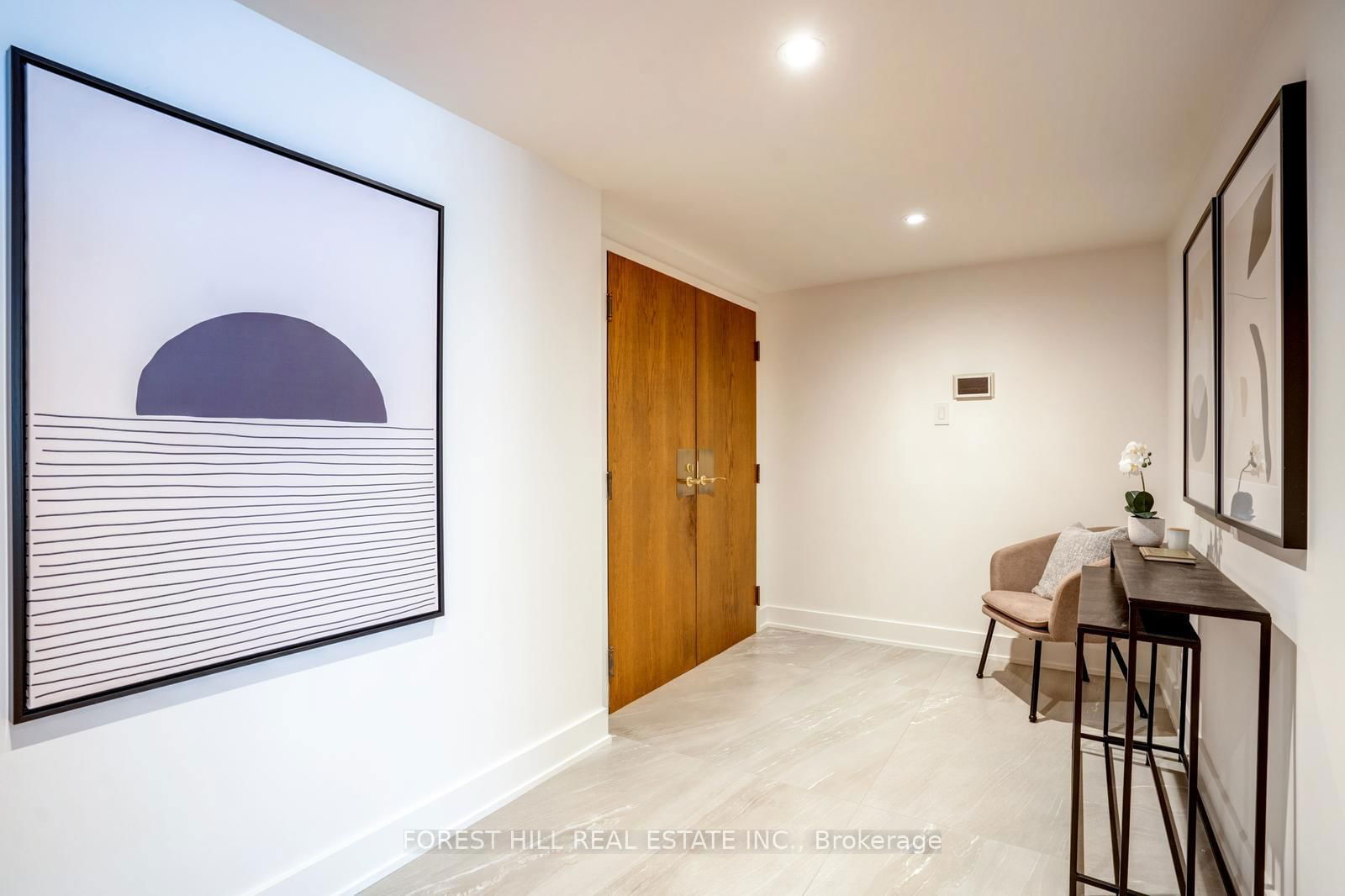 Condo for sale at 1105-1166 Bay Street, Toronto, Bay Street Corridor, M5S 2X8 - MLS: C12216191