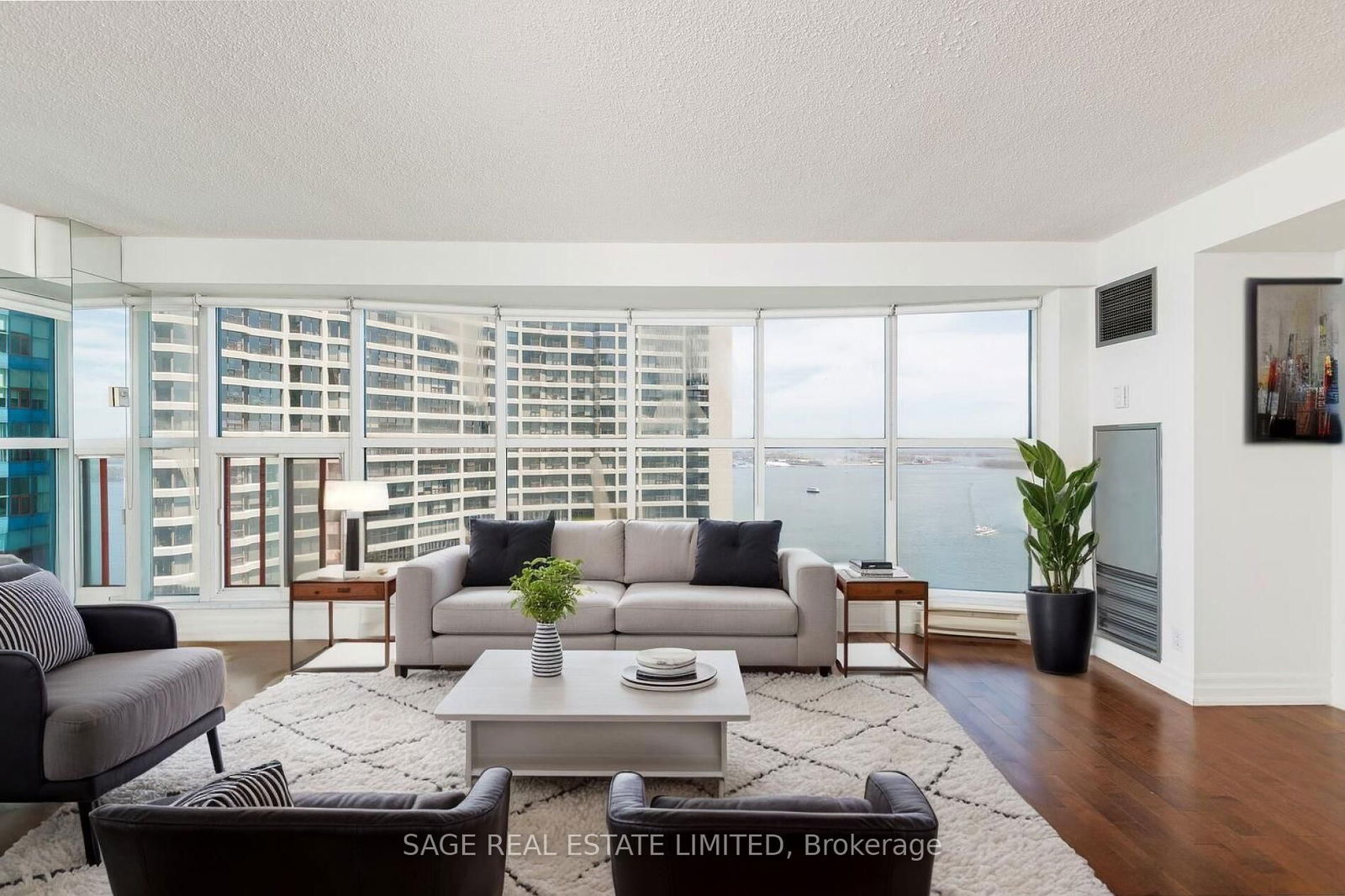 Condo for sale at 3002-99 Harbour Square, Toronto, Waterfront Communities C1, M5J 2H2 - MLS: C12216336