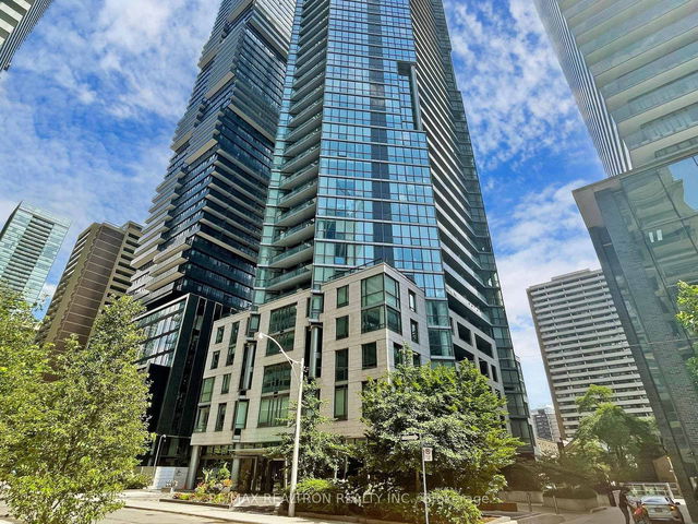 3907 - 45 Charles Street