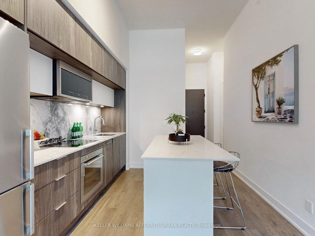 239 - 25 Arda Grado Way