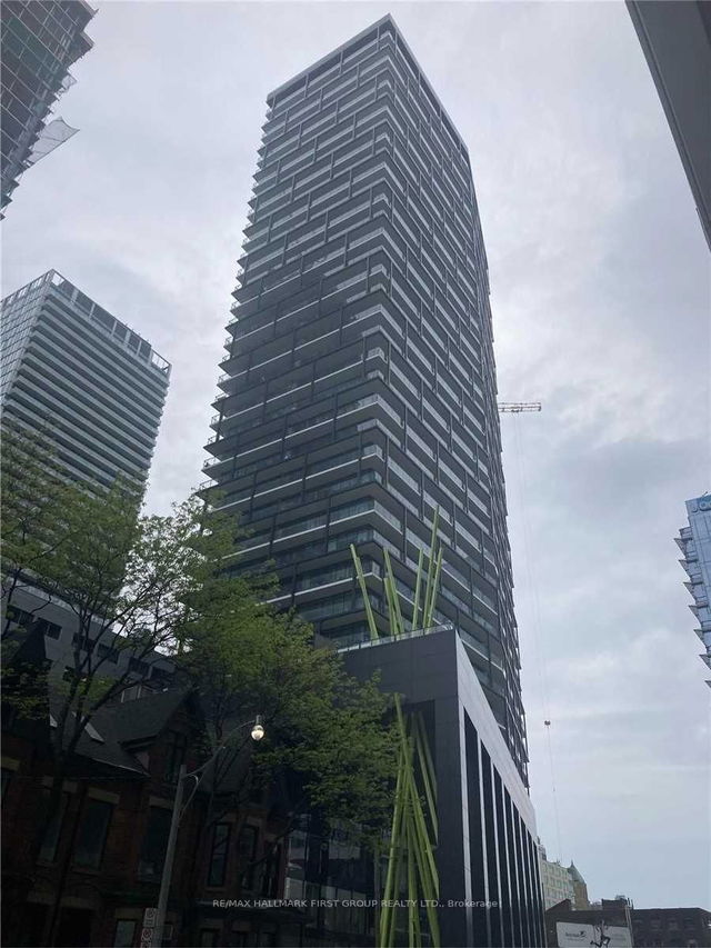 505 - 125 Peter Street