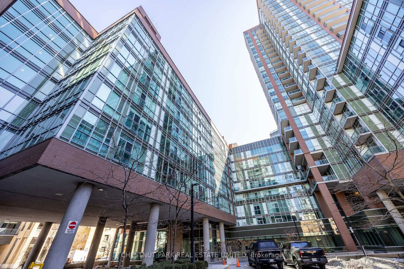 Condo for sale at 707-112 George Street, Toronto, Moss Park, M5A 2M5 - MLS: C12216764