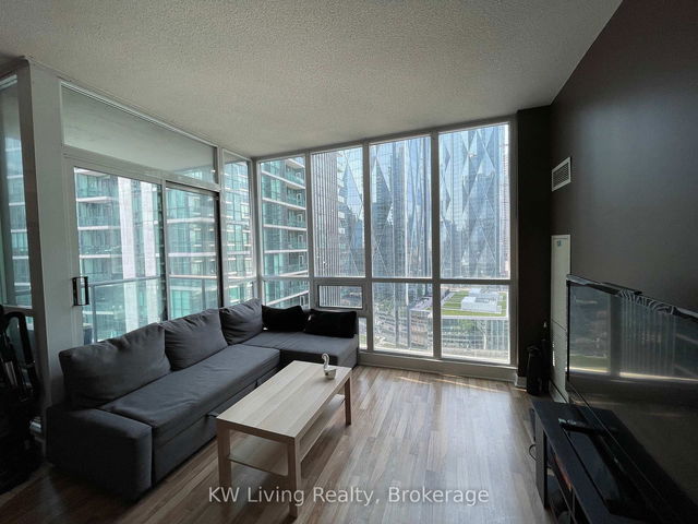 2510 - 12 Yonge Street