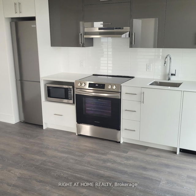 1507 - 188 Fairview mall Drive