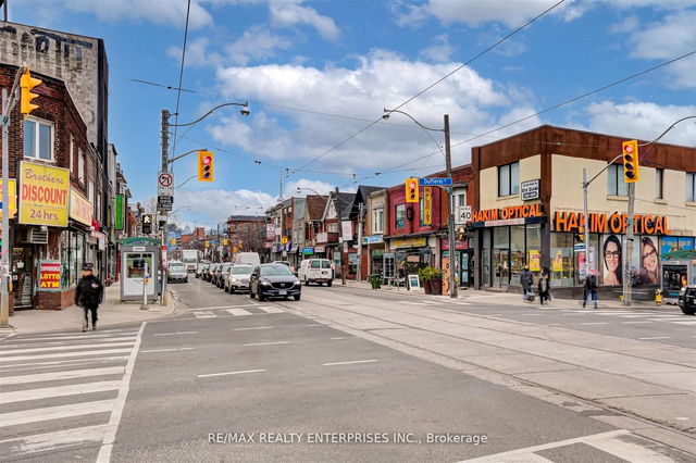 3 - 638 Dufferin Street
