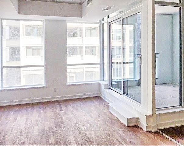 221 - 20 Minowan Miikan Lane