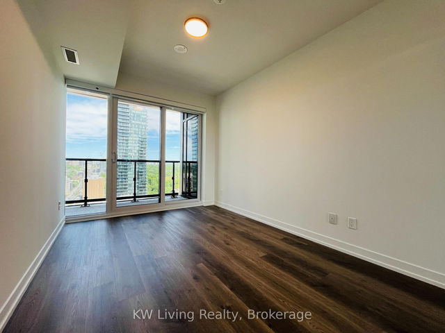 2305 - 771 Yonge Street