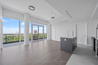 1101 - 664 Spadina Avenue
