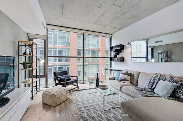 406 - 25 Oxley Street