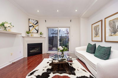 4 William Poole Way, Toronto - Willowdale East image-0-4