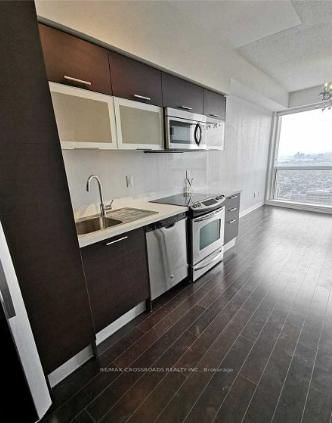 5414 - 386 Yonge Street