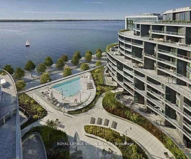 501 - 1 Edgewater Drive