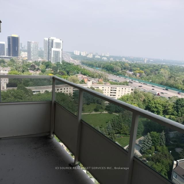1807 - 8 Rean Drive