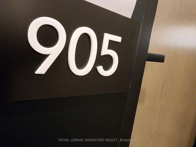 905 - 30 Tretti Way