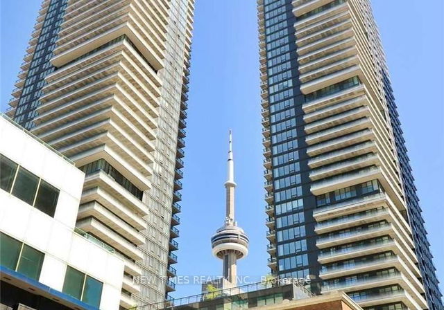 3305 - 125 Blue Jays Way