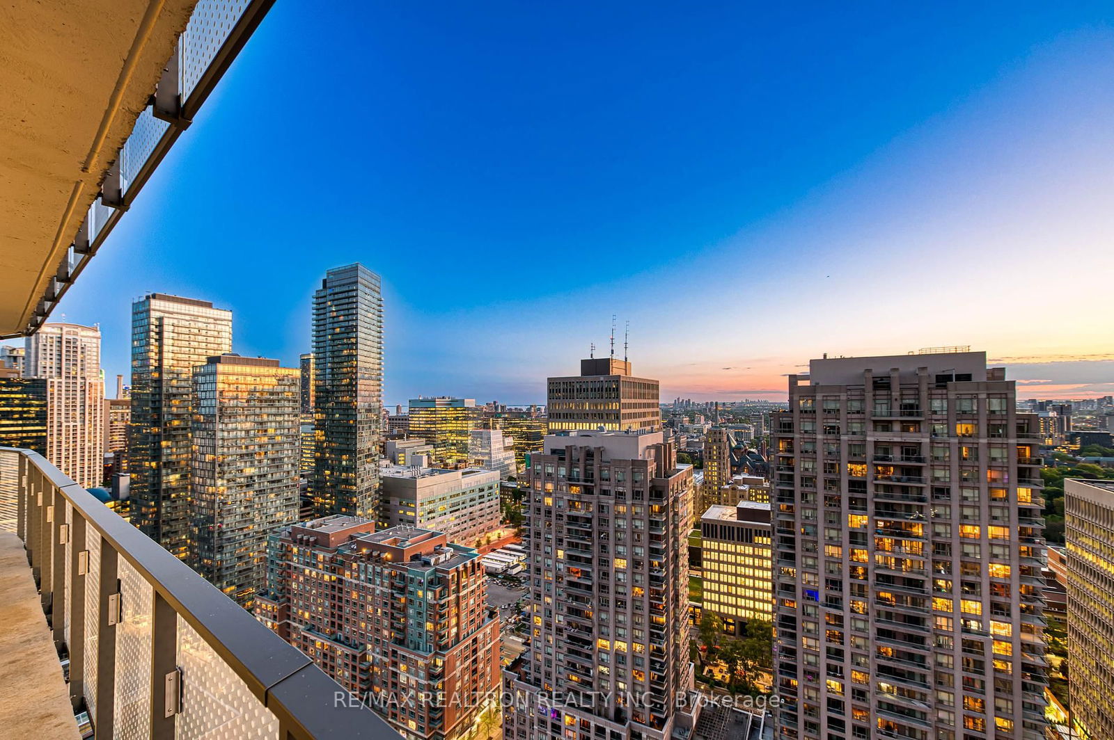 Condo for sale at 2805-11 Wellesley Street, Toronto, Bay Street Corridor, M4Y 0G4 - MLS: C12218566