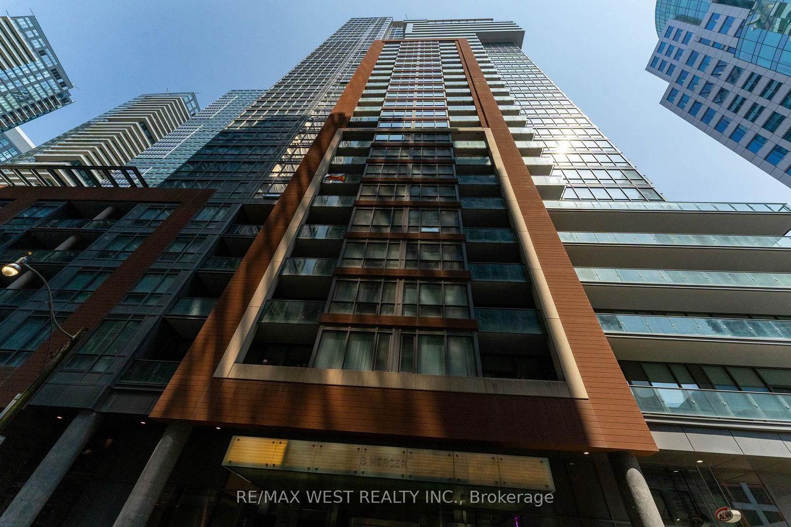 Condo for sale at 327-8 Mercer Street, Toronto, Waterfront Communities C1, M5V 0C4 - MLS: C12218702