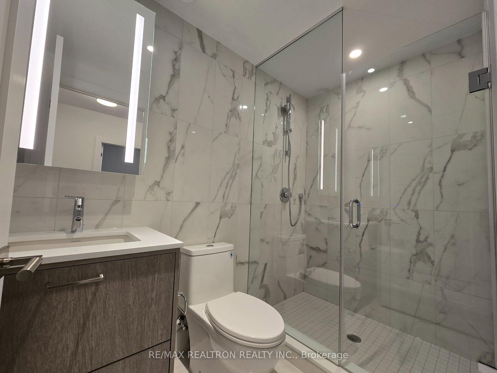 155 Merchants' Wharf, Unit 825 - Photo 15