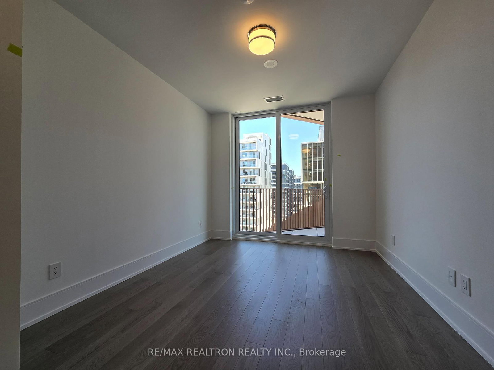 155 Merchants' Wharf, Unit 825 - Photo 9