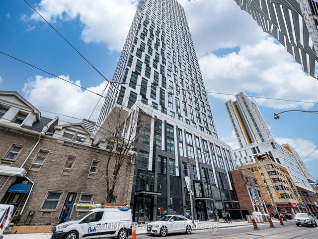 1503 - 252 Church Street