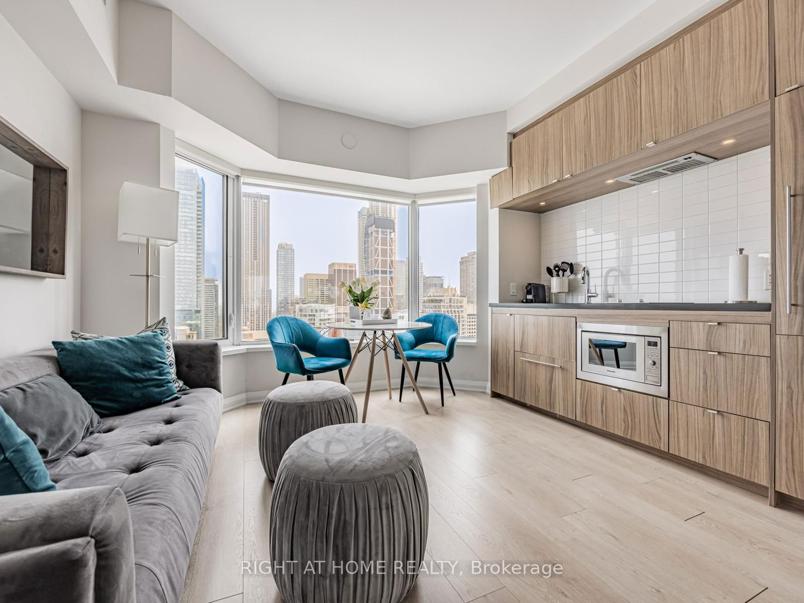 Condo for sale at 3105-155 Yorkville Avenue, Toronto, Annex, M5R 1C4 - MLS: C12219568