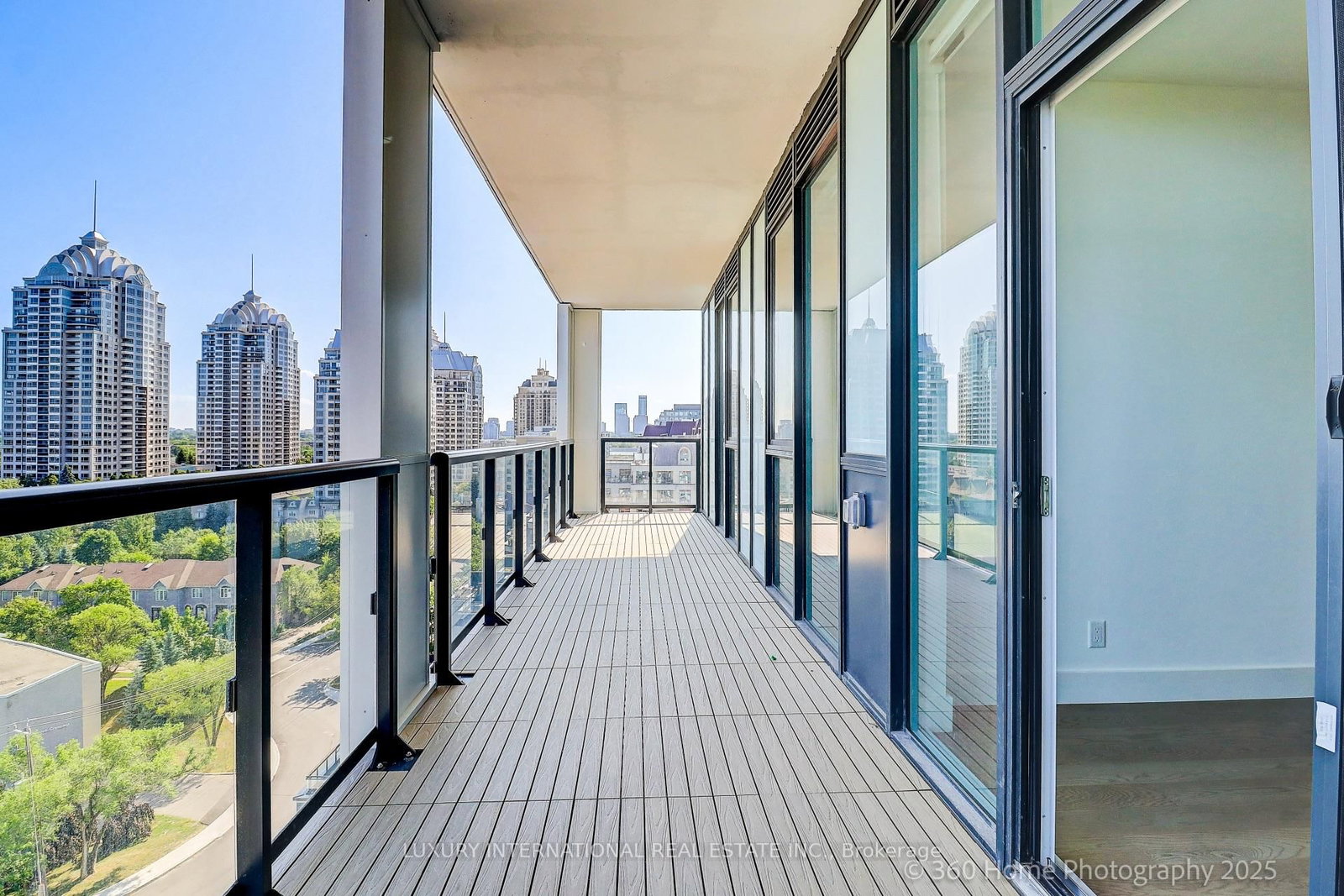 6 Greenbriar Road, Unit 1010 - Photo 13