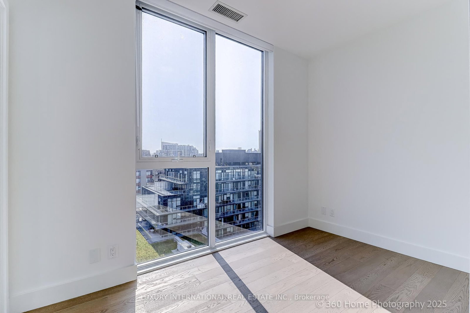 6 Greenbriar Road, Unit 1010 - Photo 18