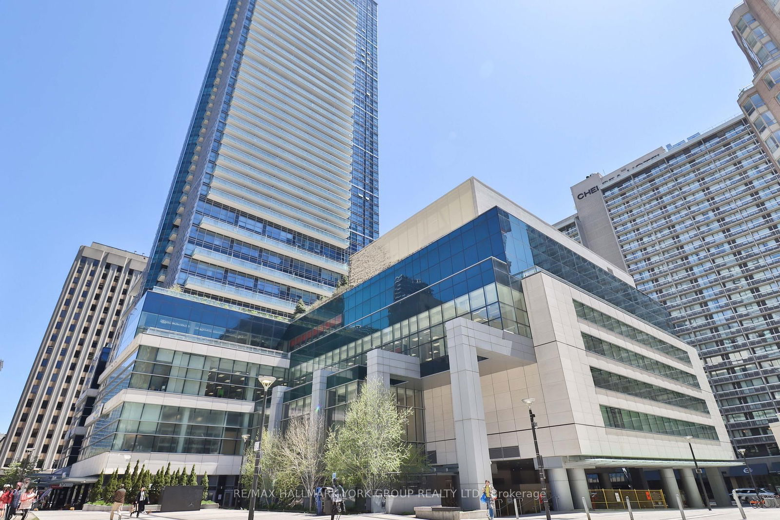 Property at 386 Yonge