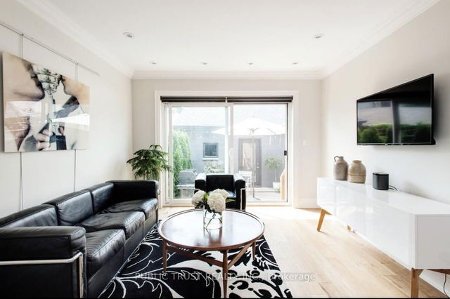 Main Floor - 72 Grace Street