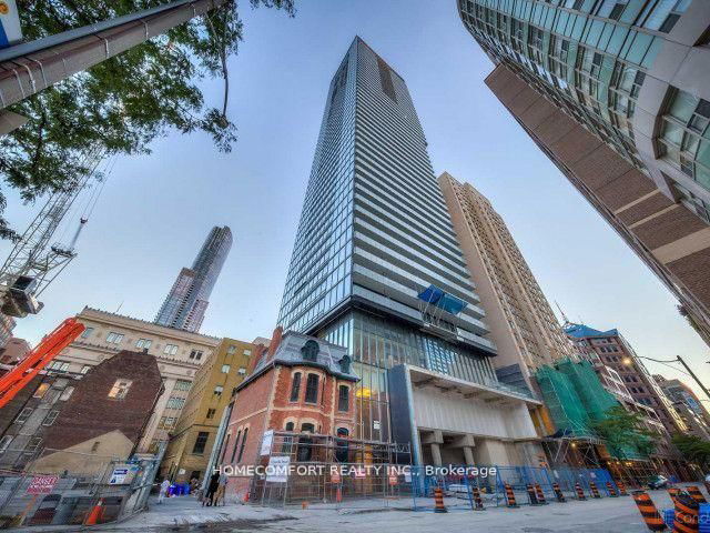 2409 - 15 Grenville Street