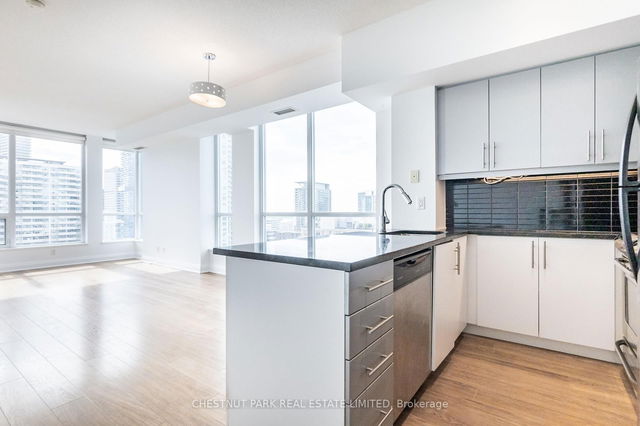 1810 - 83 Redpath Avenue