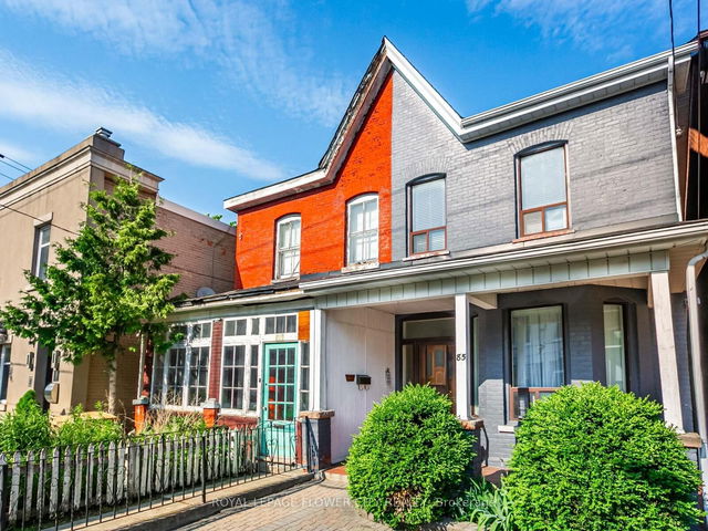 85 Gladstone Avenue