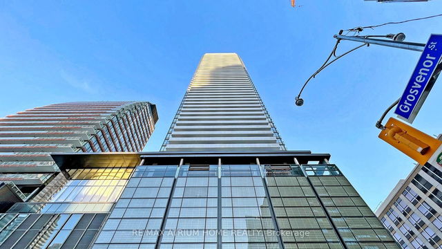 3207 - 501 Yonge Street