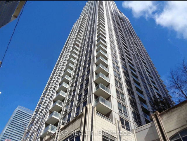 1609 - 763 Bay Street
