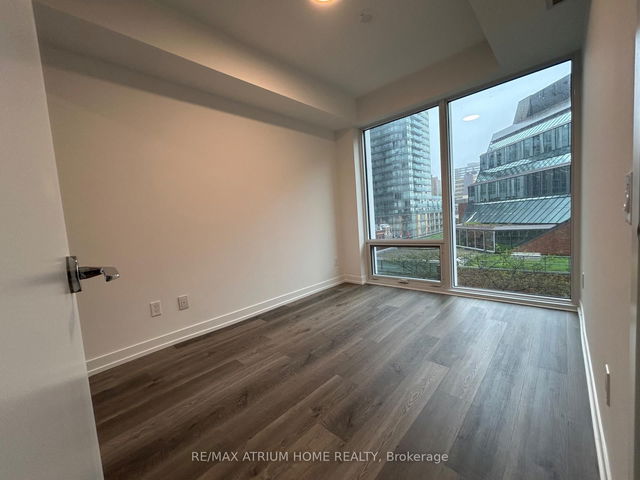 505 - 771 Yonge Street