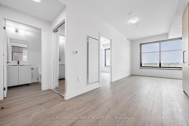 910 - 181 Sterling Road