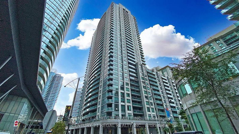 3210 - 19 Grand Trunk Cres, Toronto, M5G 3A3 | Image 2