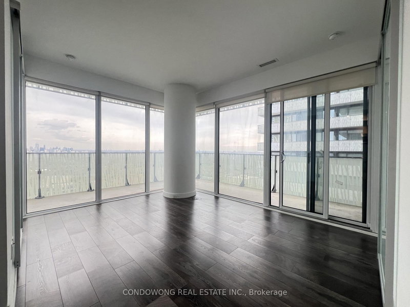4308 - 42 Charles St E, Toronto, M4Y 0B7 | Image 2