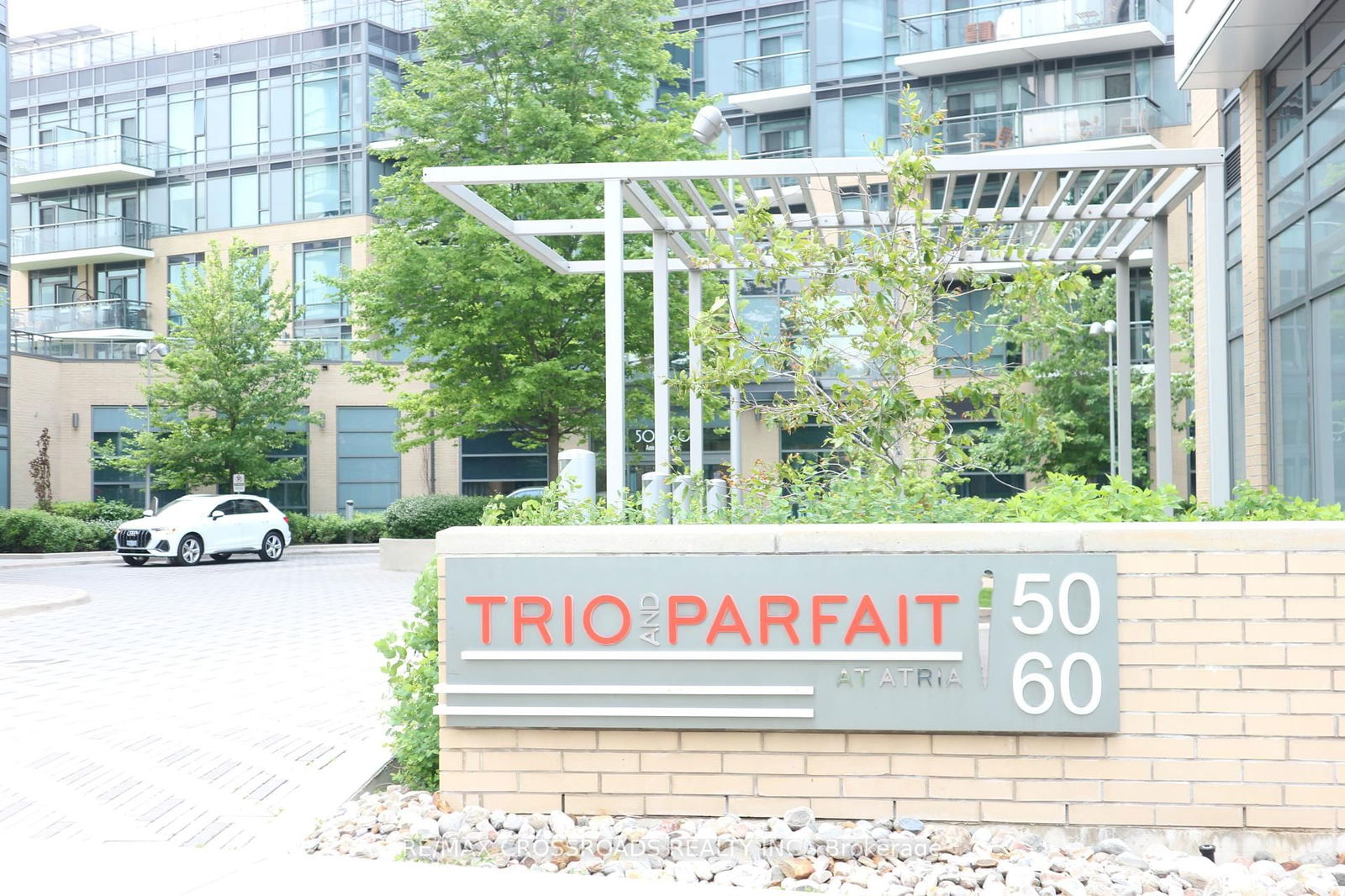 Condo for sale at 867-60 Ann O'Reilly Road, Toronto, Henry Farm, M2J 0C8 - MLS: C12221613