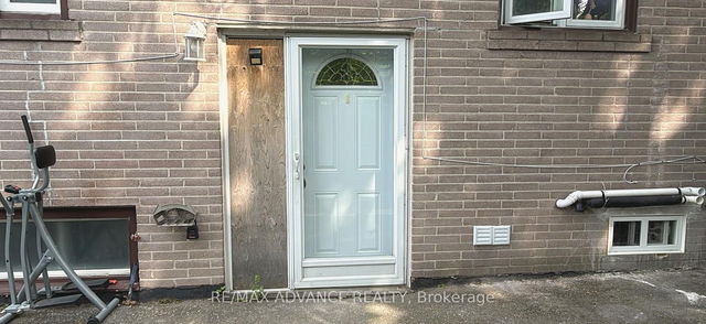 Bsmt - 1 Pynford Crescent
