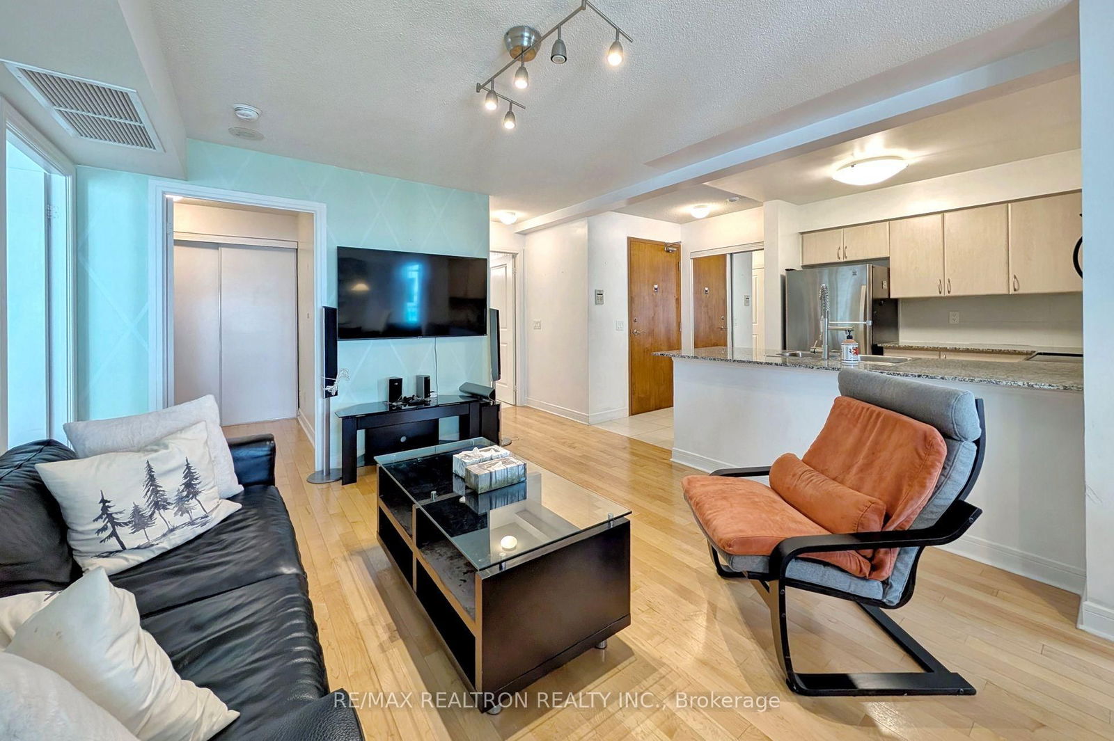 Condo for sale at 916-35 Bales Avenue, Toronto, Willowdale East, M2N 7L7 - MLS: C12221642
