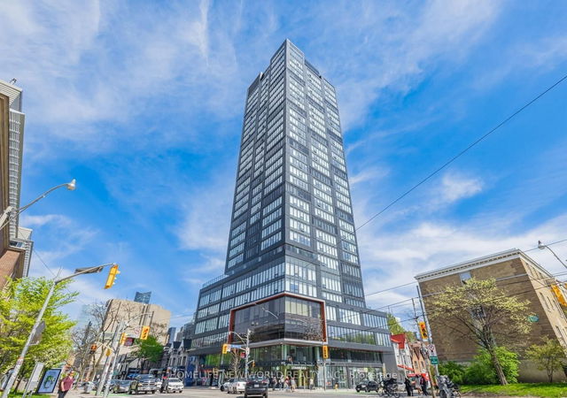 1408 - 203 College Street