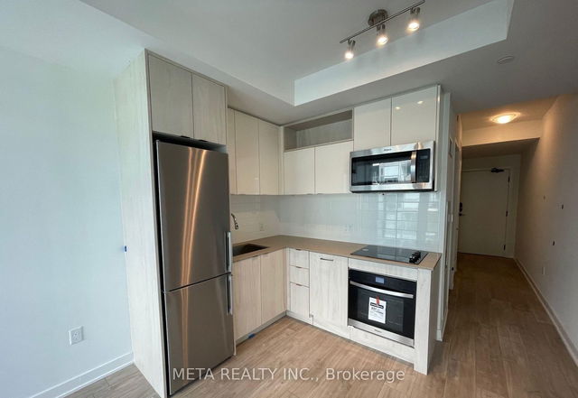 2818 - 135 Lower Sherbourne Street