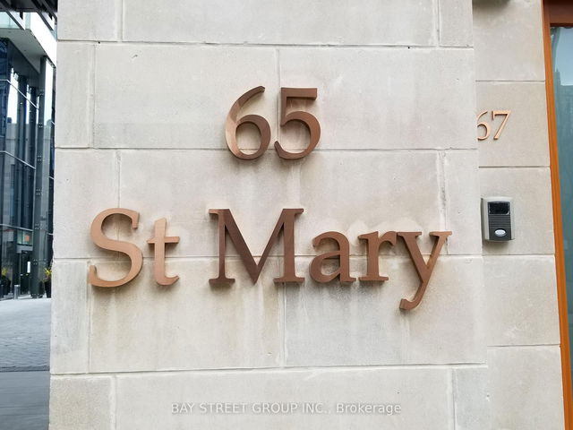 2501 - 65 St Mary Street
