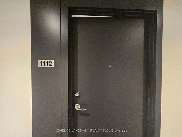 1112 - 252 Church Street