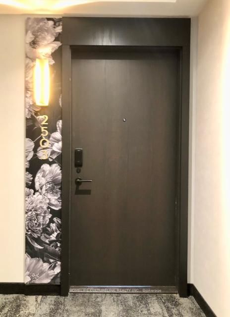 2503 - 771 Yonge Street