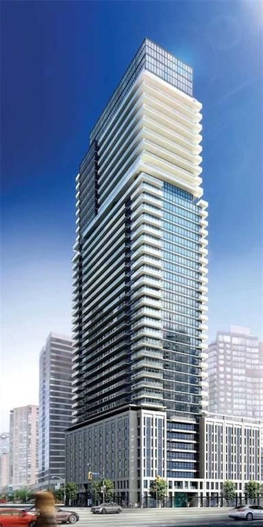 2206 - 955 Bay Street