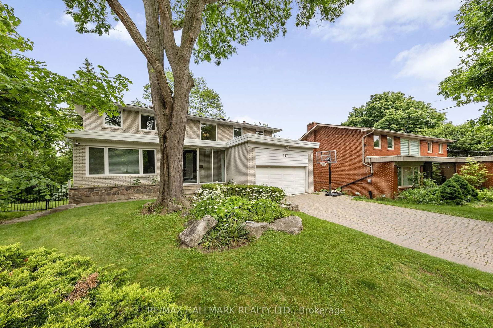 Detached House for sale at 117 Banstock Drive, Toronto, Bayview Woods-Steeles, M2K 2H7 - MLS: C12222451